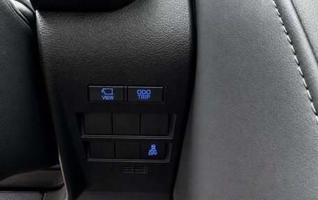 Toyota Land Cruiser, 2023 год, 13 500 000 рублей, 10 фотография