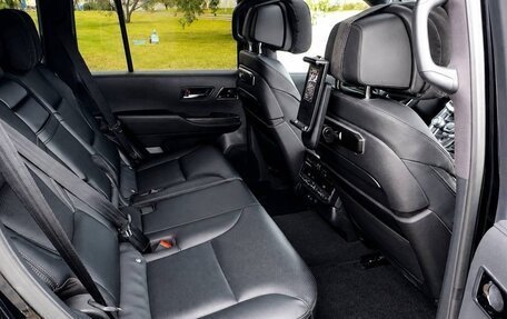 Toyota Land Cruiser, 2023 год, 13 500 000 рублей, 15 фотография