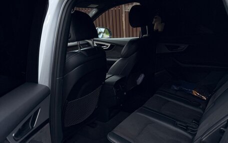 Audi Q7, 2018 год, 4 900 000 рублей, 11 фотография