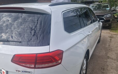 Volkswagen Passat B8 рестайлинг, 2016 год, 1 700 000 рублей, 4 фотография