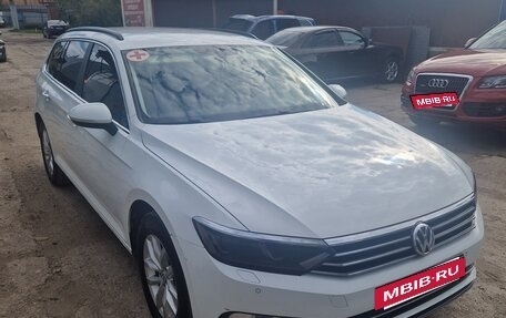 Volkswagen Passat B8 рестайлинг, 2016 год, 1 700 000 рублей, 5 фотография