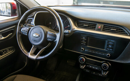 KIA Rio IV, 2021 год, 2 300 000 рублей, 14 фотография