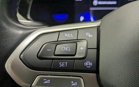 Volkswagen Taos, 2022 год, 2 450 000 рублей, 5 фотография