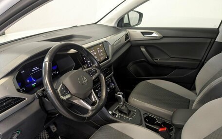 Volkswagen Taos, 2022 год, 2 450 000 рублей, 19 фотография