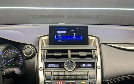 Lexus NX I, 2017 год, 2 700 000 рублей, 20 фотография