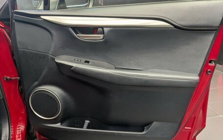 Lexus NX I, 2017 год, 2 700 000 рублей, 18 фотография