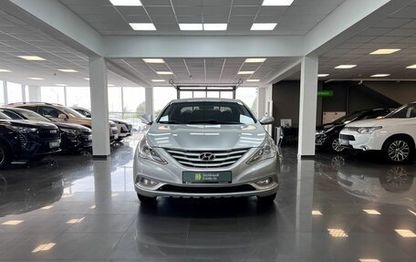 Hyundai Sonata VI, 2011 год, 945 000 рублей, 3 фотография