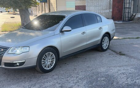 Volkswagen Passat B6, 2008 год, 890 000 рублей, 2 фотография