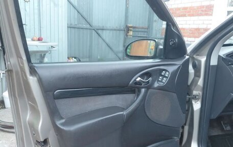 Ford Focus IV, 2004 год, 150 000 рублей, 9 фотография