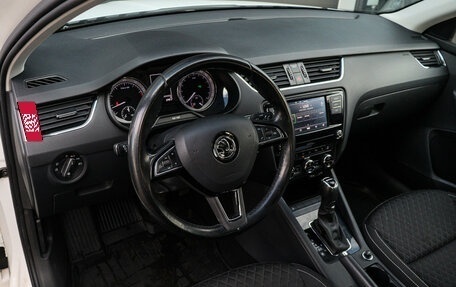 Skoda Octavia, 2017 год, 1 750 000 рублей, 9 фотография