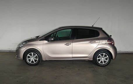 Peugeot 208 II, 2014 год, 565 000 рублей, 4 фотография