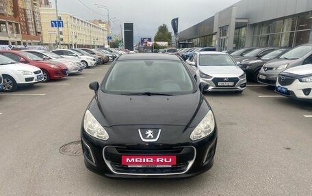 Peugeot 308 II, 2011 год, 426 000 рублей, 2 фотография