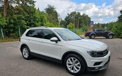 Volkswagen Tiguan II, 2018 год, 2 155 000 рублей, 1 фотография
