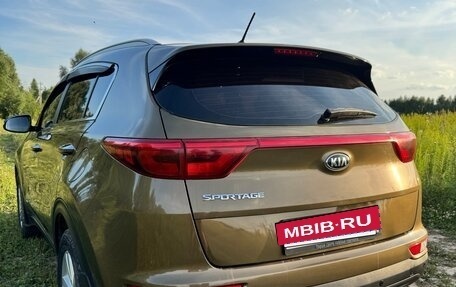 KIA Sportage IV рестайлинг, 2016 год, 1 800 000 рублей, 5 фотография