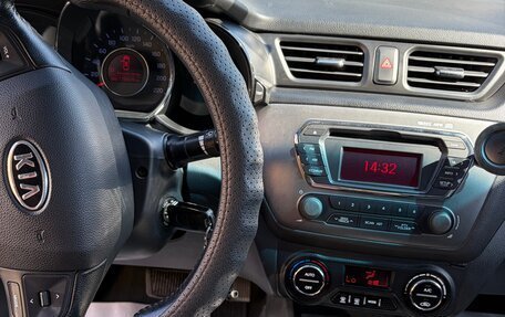 KIA Rio III рестайлинг, 2011 год, 820 000 рублей, 4 фотография