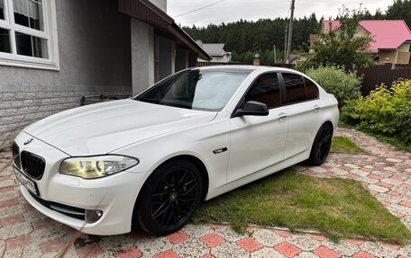 BMW 5 серия, 2013 год, 2 100 000 рублей, 2 фотография