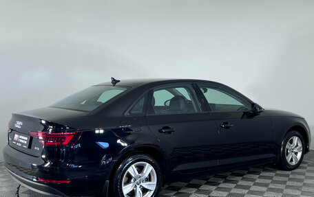 Audi A4, 2017 год, 2 247 000 рублей, 8 фотография