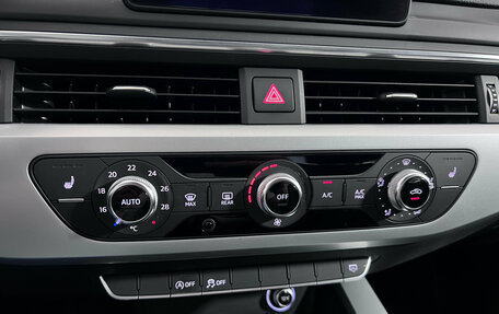 Audi A4, 2017 год, 2 247 000 рублей, 13 фотография