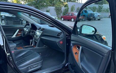 Toyota Camry, 2010 год, 1 700 000 рублей, 13 фотография