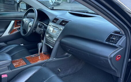 Toyota Camry, 2010 год, 1 700 000 рублей, 14 фотография