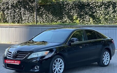 Toyota Camry, 2010 год, 1 700 000 рублей, 3 фотография