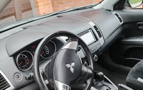 Mitsubishi Outlander III рестайлинг 3, 2012 год, 1 320 000 рублей, 3 фотография
