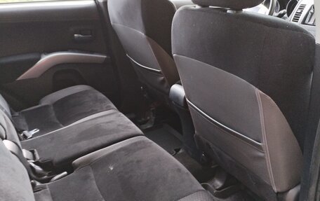 Mitsubishi Outlander III рестайлинг 3, 2012 год, 1 320 000 рублей, 9 фотография