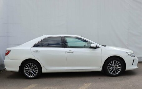 Toyota Camry, 2016 год, 2 050 000 рублей, 7 фотография