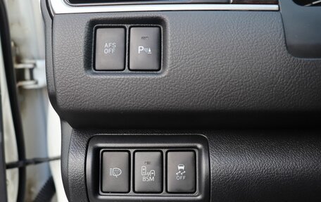 Toyota Camry, 2016 год, 2 050 000 рублей, 17 фотография