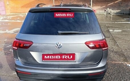 Volkswagen Tiguan II, 2018 год, 1 900 000 рублей, 2 фотография