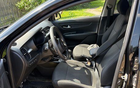 KIA Rio IV, 2017 год, 1 150 000 рублей, 5 фотография