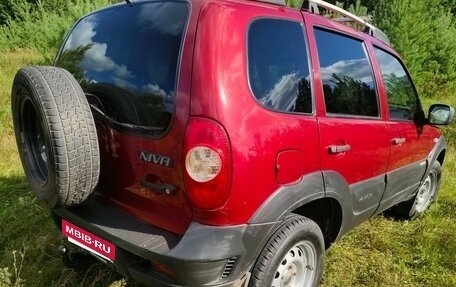 Chevrolet Niva I рестайлинг, 2017 год, 499 000 рублей, 4 фотография