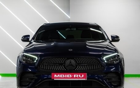 Mercedes-Benz E-Класс, 2020 год, 3 650 000 рублей, 2 фотография