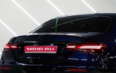 Mercedes-Benz E-Класс, 2020 год, 3 650 000 рублей, 10 фотография