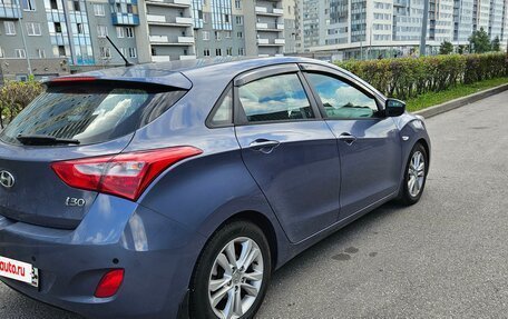 Hyundai i30 II рестайлинг, 2012 год, 900 000 рублей, 3 фотография