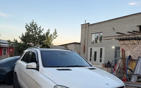 Mercedes-Benz M-Класс, 2014 год, 2 400 000 рублей, 15 фотография