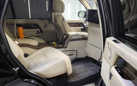 Land Rover Range Rover IV рестайлинг, 2020 год, 6 800 000 рублей, 8 фотография