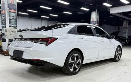 Hyundai Elantra, 2022 год, 1 250 000 рублей, 6 фотография