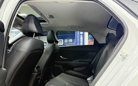 Hyundai Elantra, 2022 год, 1 250 000 рублей, 16 фотография
