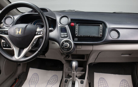 Honda Insight II рестайлинг, 2010 год, 899 000 рублей, 9 фотография