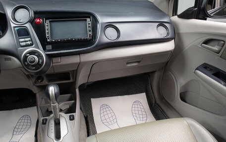 Honda Insight II рестайлинг, 2010 год, 899 000 рублей, 11 фотография