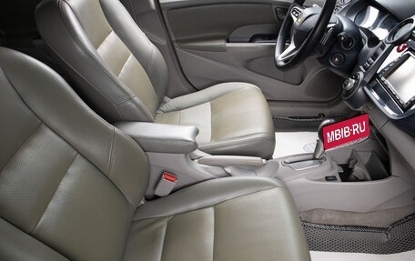 Honda Insight II рестайлинг, 2010 год, 899 000 рублей, 16 фотография