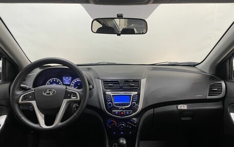 Hyundai Solaris II рестайлинг, 2011 год, 694 000 рублей, 11 фотография