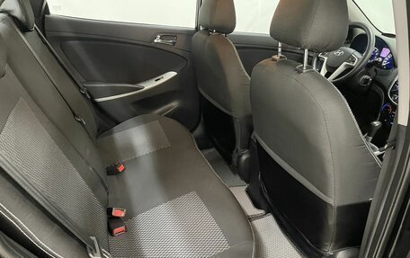Hyundai Solaris II рестайлинг, 2011 год, 694 000 рублей, 18 фотография