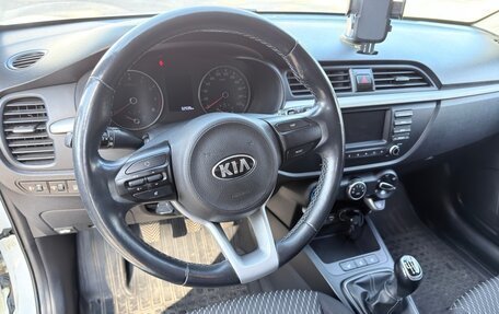 KIA Rio IV, 2018 год, 1 250 000 рублей, 11 фотография