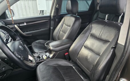 KIA Sorento II рестайлинг, 2013 год, 1 750 000 рублей, 15 фотография