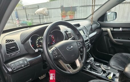 KIA Sorento II рестайлинг, 2013 год, 1 750 000 рублей, 16 фотография