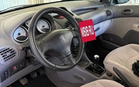 Peugeot 206, 2004 год, 199 999 рублей, 12 фотография