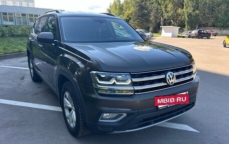 Volkswagen Teramont I, 2018 год, 2 800 000 рублей, 2 фотография