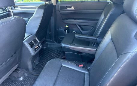 Volkswagen Teramont I, 2018 год, 2 800 000 рублей, 9 фотография